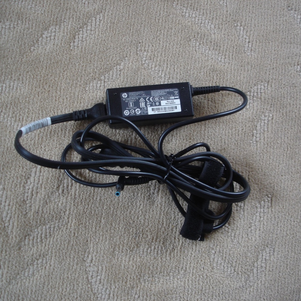 HP Laptop AC Adapter Power Supply HSTNN-LA40 Blue Tip 45W